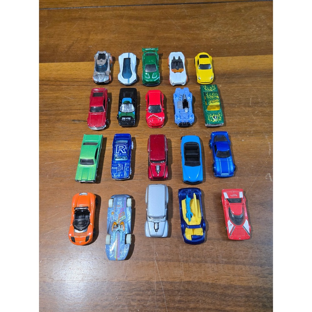 Hot Wheels Matchbox Diecast Car Lot 20pc Batgirl Bentley 67 Camaro Mazda RX7
